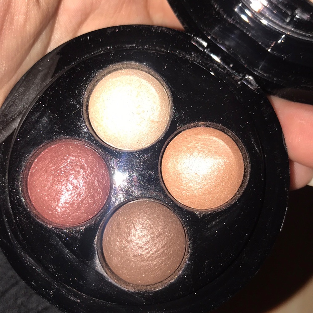 Mac cosmetic mineralize eyeshadow quad brand nwb